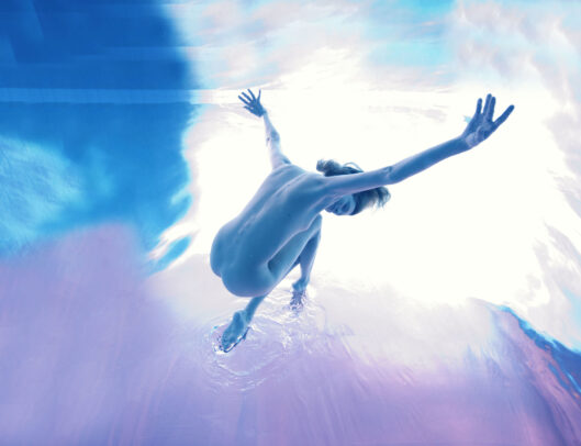 undewater study by howard schatz