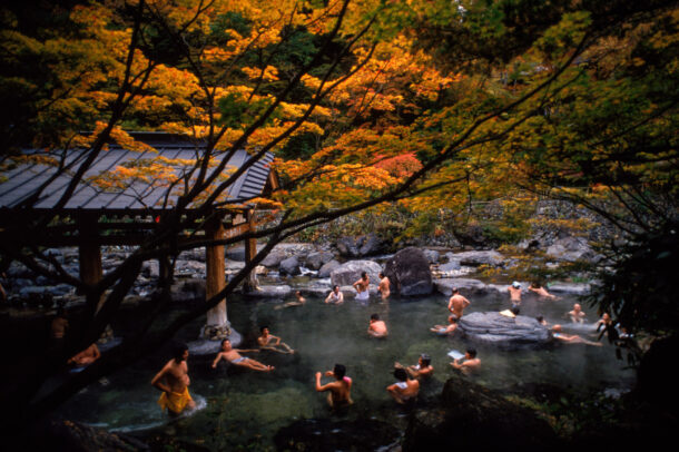 people bathing at Takaragawa Onsen